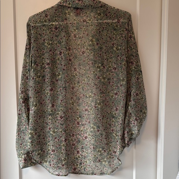 Vince Camuto Green Floral Blouse - Picture 4 of 4